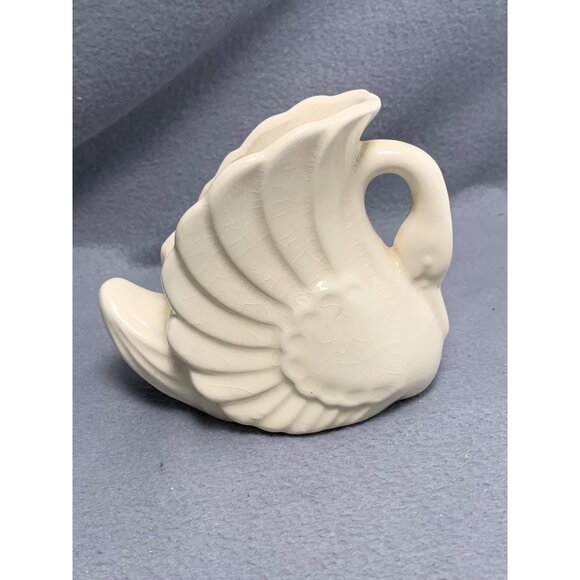 Vintage Ceramic Swan Planter By Shawnee Pottery - Picture 3 of 8